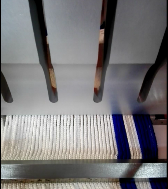 Corte de cuerda de bufanda con método ultrasónico